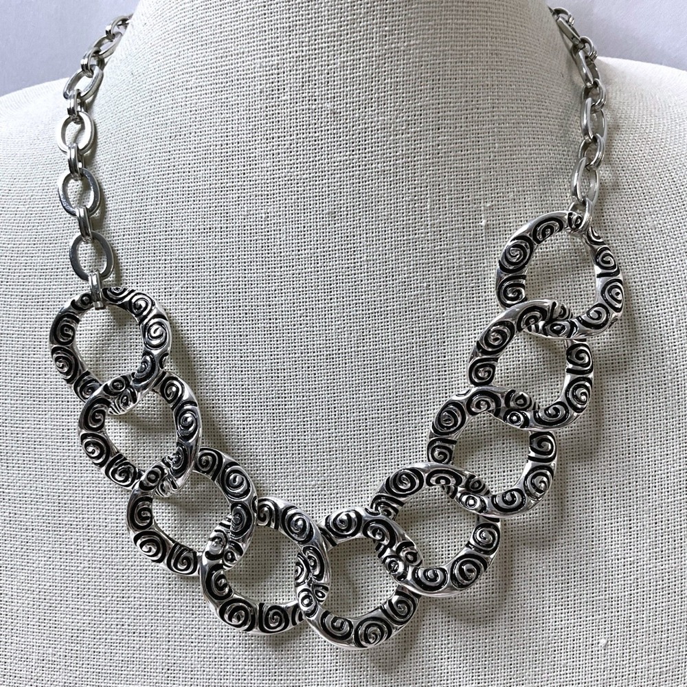 Scroll By Dillard's Silver Tone Necklace Nickel Free Adjustable Statement Chunky